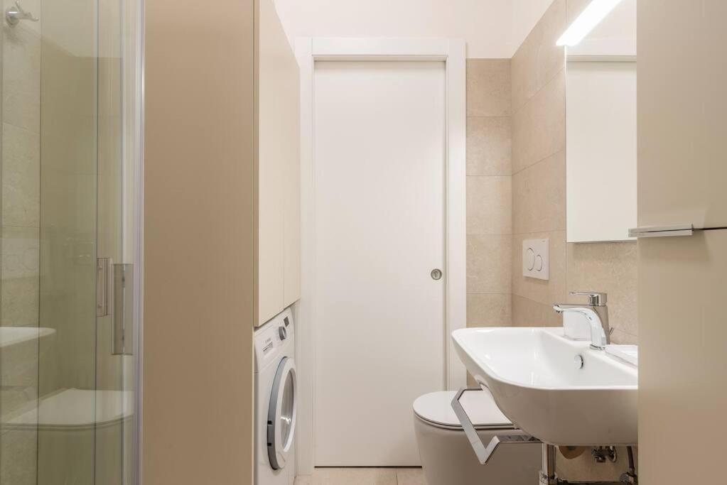 Apartamento Elegante Bilocale San Calocero Milán Exterior foto